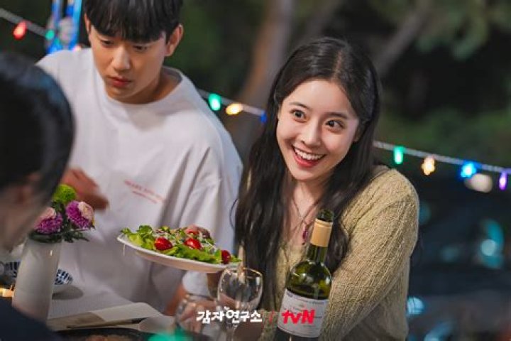 Discovering The Charm Of Jung Shin-hye: A Rising Star