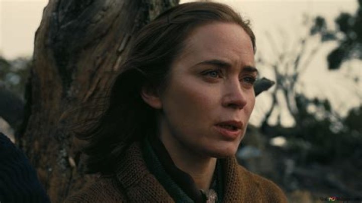 Emily Blunt's Kitty Oppenheimer: A Nuclear Force