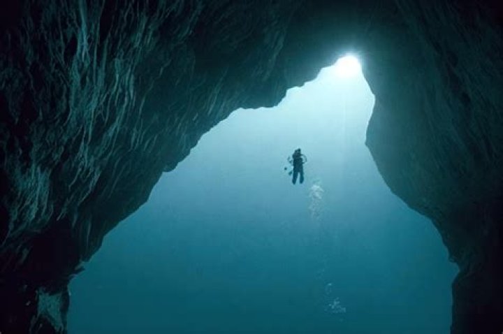 Exploring The Depths Of Clay In "The 100"