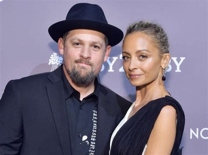 Exploring The Marital Status Of Tom Hardy: Is He Still Married?