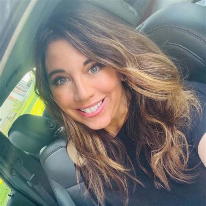 Facts Uncovered: Justin Hartley's Sibling Mystery