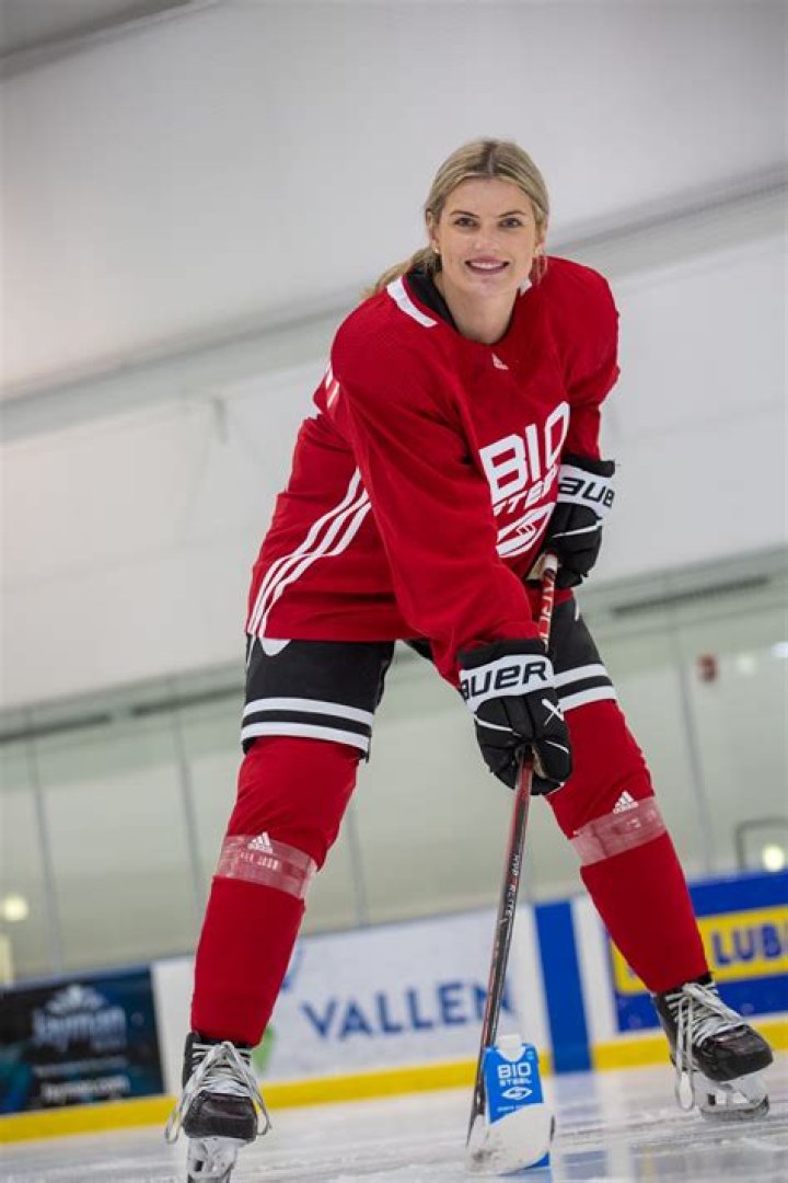 Meet The Rising Star: Sydney Vezina - The Next Hockey Sensation