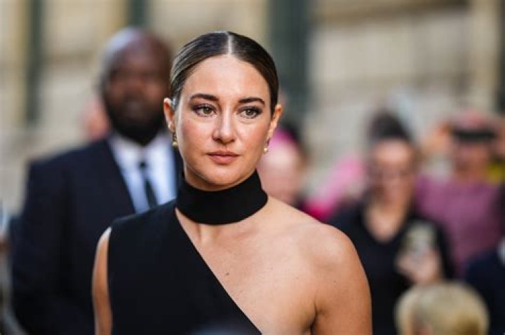 Shailene Woodley's Wealth: Unraveling The Actress's Net Worth