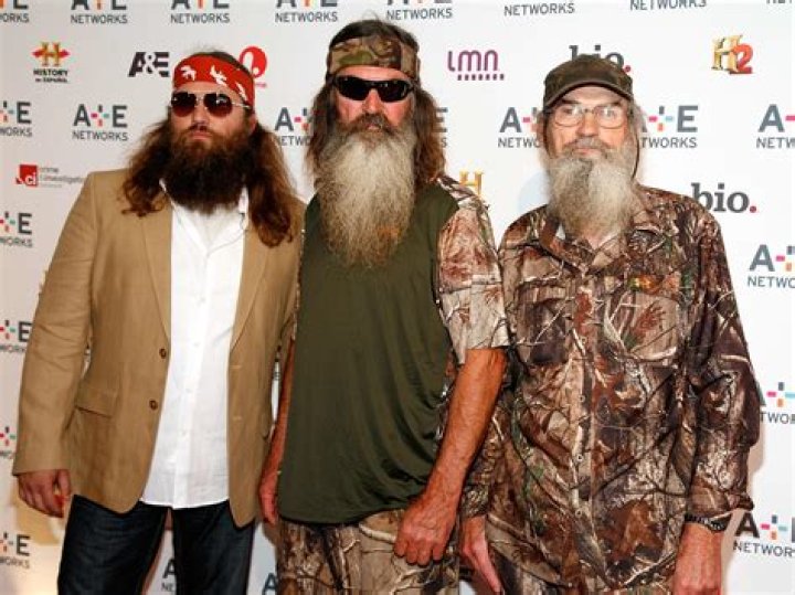 The Ultimate Guide To The "Duck Dynasty" Cast: Biographies And Net Worths