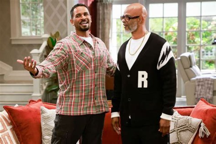 Unraveling The Mystery: Who Is Damon Wayans Currently Married To?