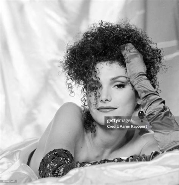 Unveiling The Enigma Of Mary Elizabeth Mastantonio