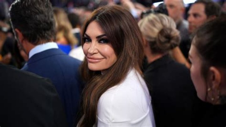 Unveiling The Mystery: What's Wrong With Kimberly Guilfoyle's Face?