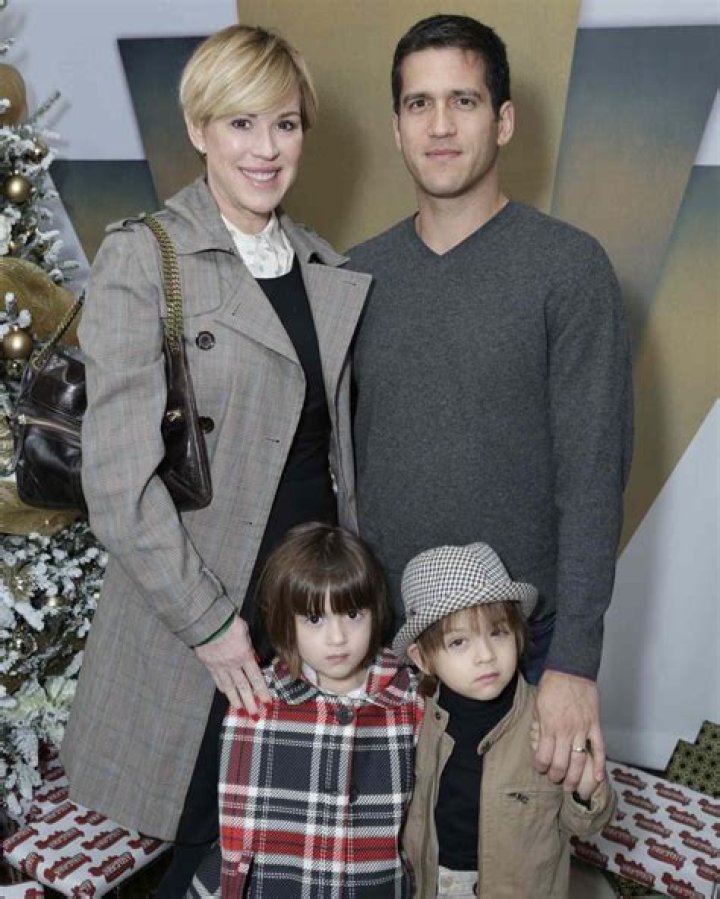 Unveiling The Sibling Connection: Does Molly Ringwald Have A Sister?